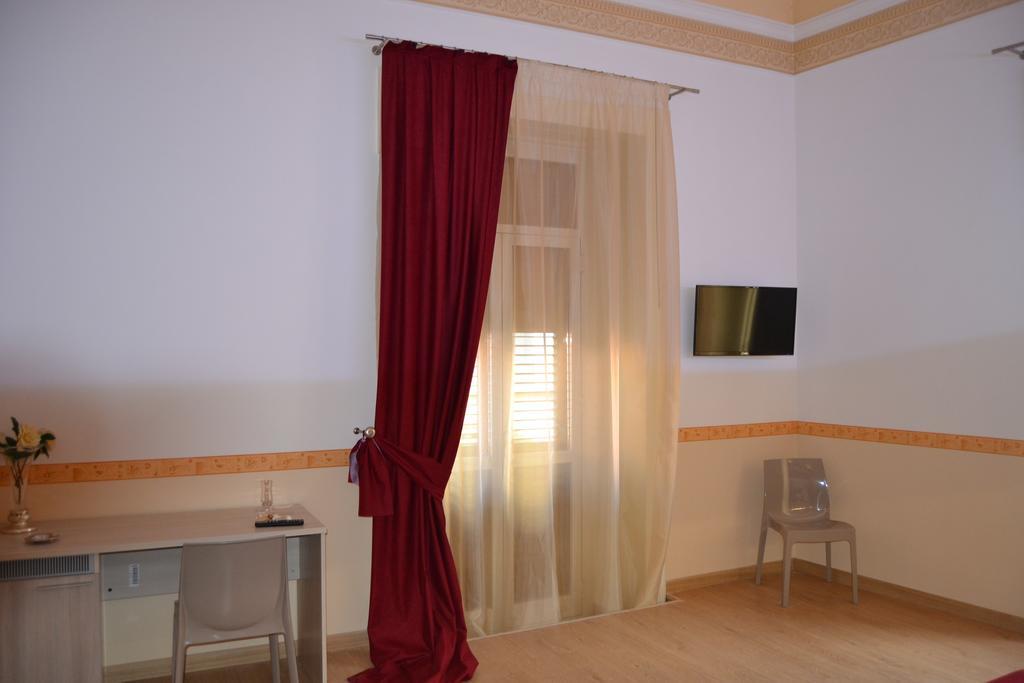 B&B The Queens Foggia Zewnętrze zdjęcie