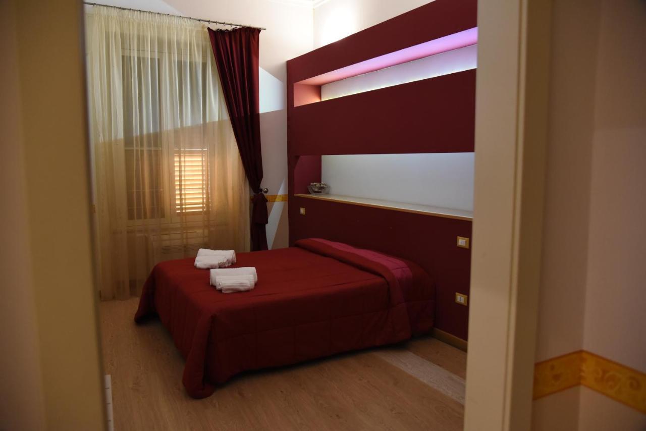 B&B The Queens Foggia Zewnętrze zdjęcie